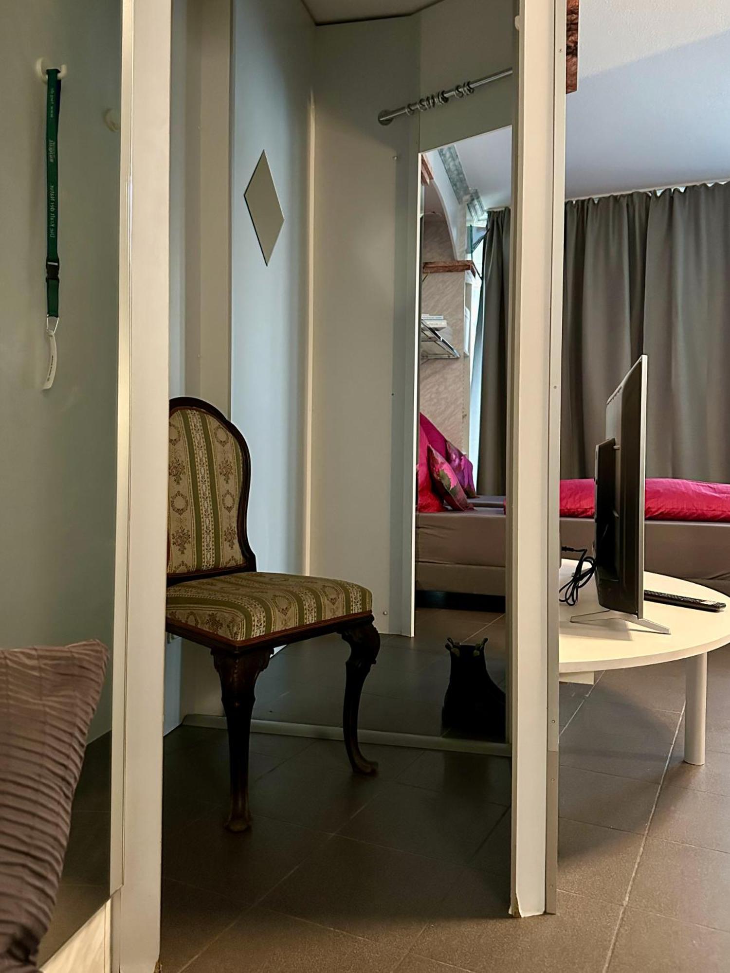 Studio Im Herzen Meiningen -Erdgeschoss- Dış mekan fotoğraf